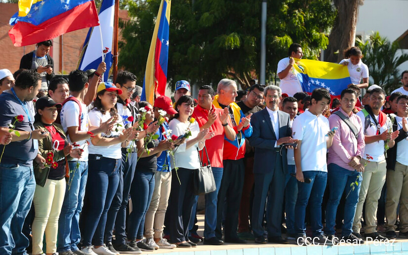 homenaje-hugo-chavez-nicaragua